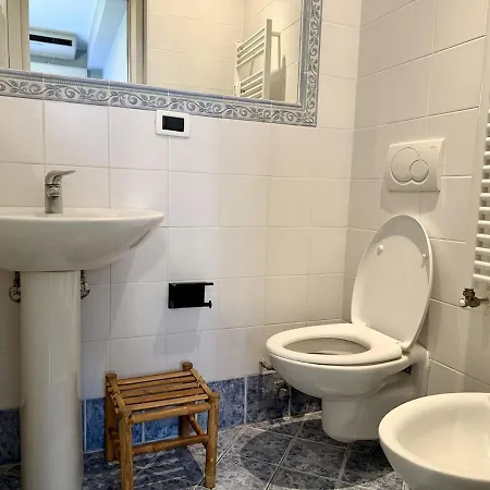 Apartmán Host4u - In Centro A Con Balcone - Casa Margherita