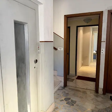 Apartmán Host4u - In Centro A Con Balcone - Casa Margherita *