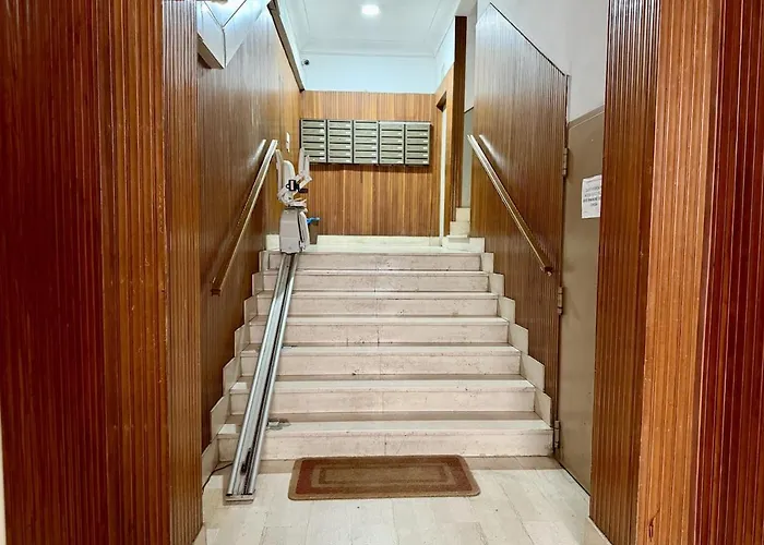 Host4u - In Centro A Con Balcone - Casa Margherita Imperia